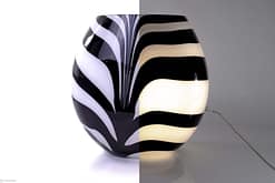 Zebra Lamp Groot Loranto 13.40.56 aan en uit